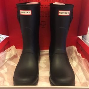 NEW Hunter rain boots (short)